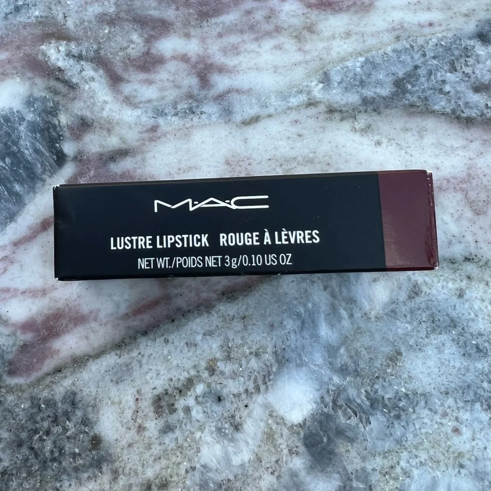 MAC LIPSTICK NIB